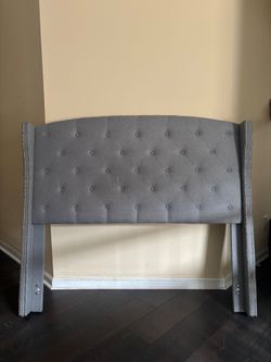 Full size bed
