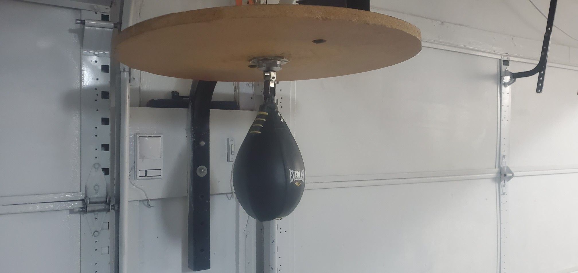 Speed bag rig