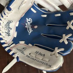 Kids Rawlings baseball glove