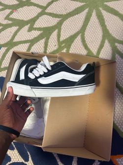 Vans knu skool size 10
