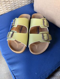 Women’s Birkenstock size 8 brand new with tags