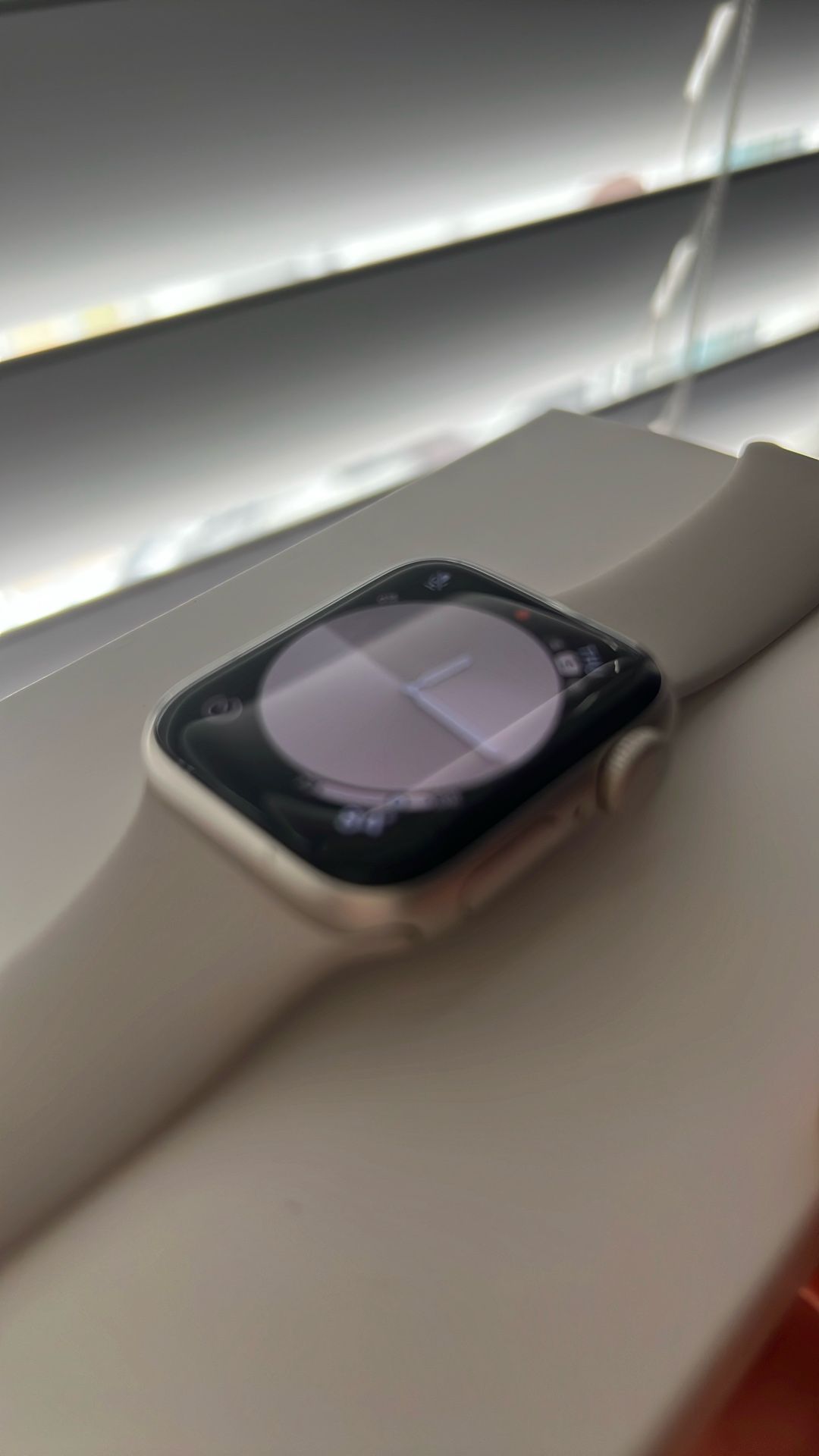 Apple Watch SE (2nd Gen) - Starlight