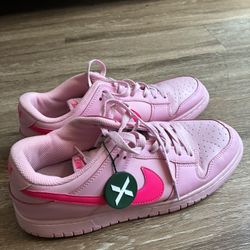 Nike Dunk Low Triple Pink Size 10