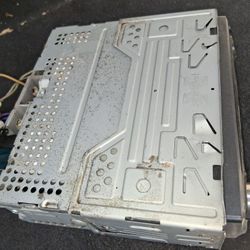 Car Stereo CD & RADIO WORKING $25 