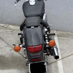 2008 Honda Shadow Vt750c2