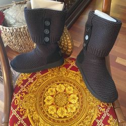 Black UGG CARDYS