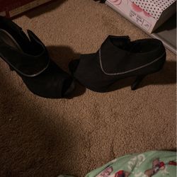 Womens Heel Size 8 $10