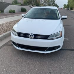 2011 VW  Jetta SEL
