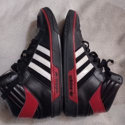 Adidas Tennis Shoes 10.5