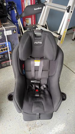 Nuna Rava Black