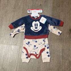 Mickey Mouse 4 Piece  Baby Set