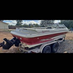 1999 Glastron GS-205-SF