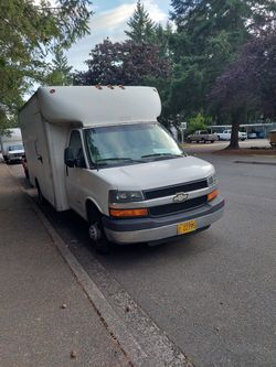 2015 Chevy Express 16' Box Truck. Broken Transmission.