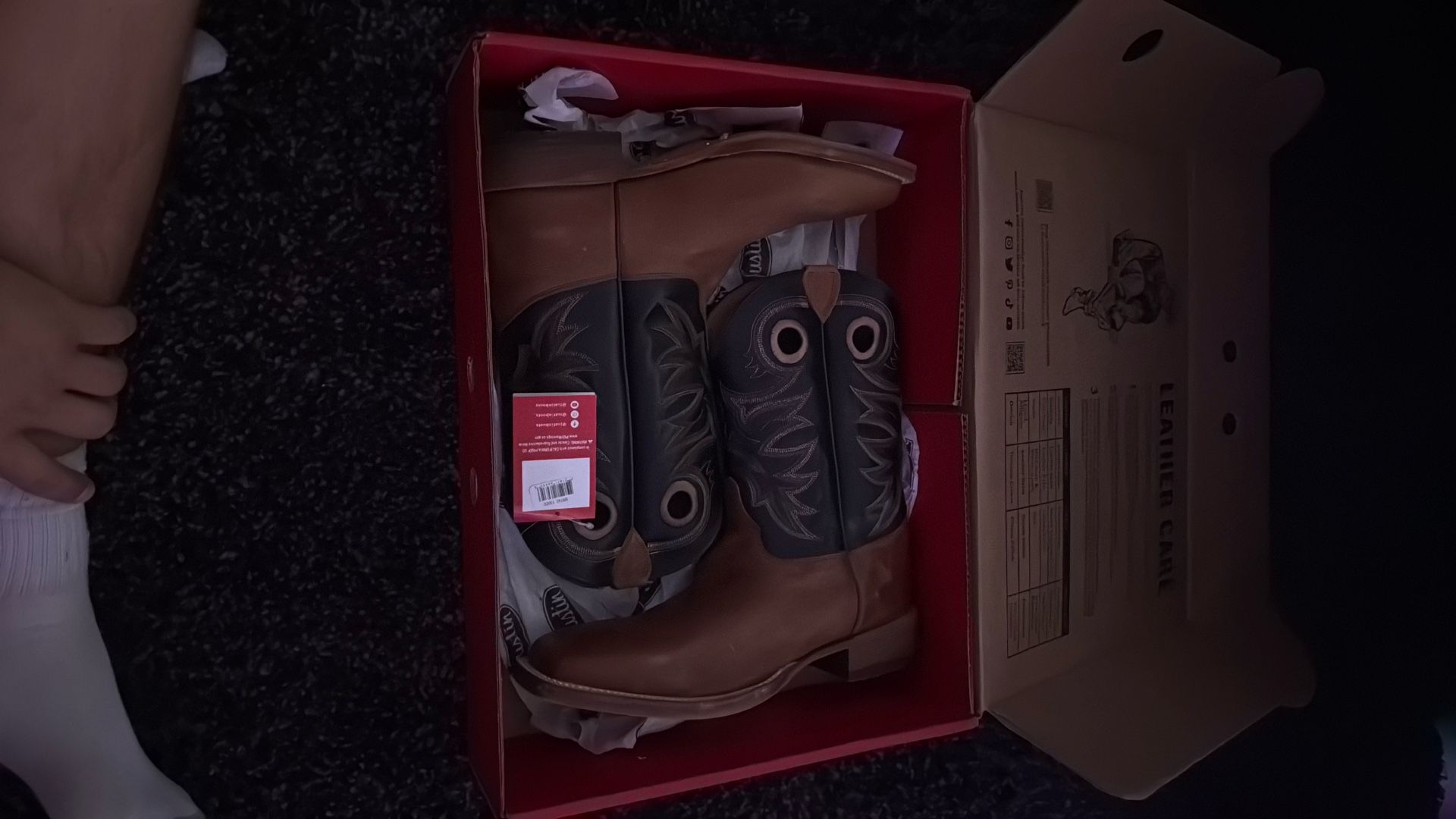 brand new never worn caddo copper brown cowhide size 13 boots