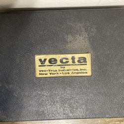 Vintage Vecta Handheld RDF Radio Direction Finder 4 Modules And Case UNTESTED!!! DONT KNOW IF IT WORKS AS I DO NOT KNOW HOW TO USE IT SOLD AS IS NO RE