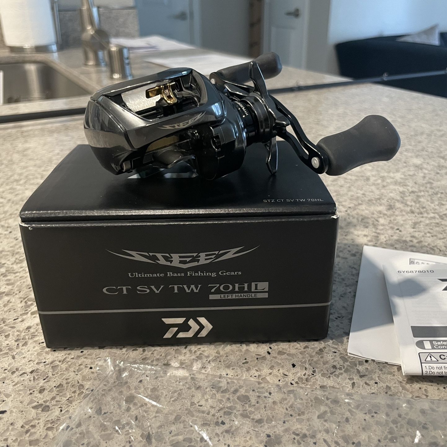 Daiwa Steez CT SV TW 70HL Baitcasting Reel : : Sports