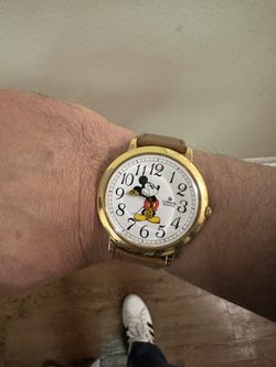Lorus Mickey Mouse Watch V501-0A20 - Working