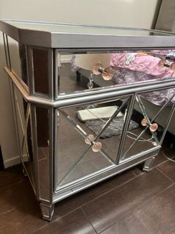 Mirror nightstand