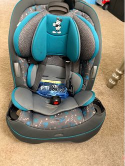Asiento para auto de niño en buen estado el precio es negociable