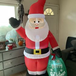 8 Ft Santa Inflatable 