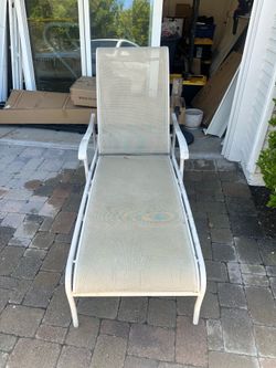 Lounger chair