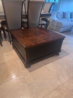 Lift top coffee table wooden brown and black