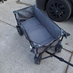 Quest Foldable Wagon