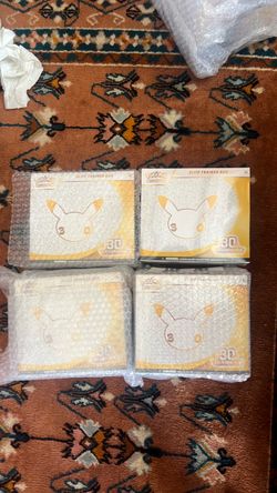 30th anniversary ETB Pokemon cards