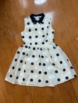 Like new women Sleeveless Polka Dot Dress with Navy Collar size XS