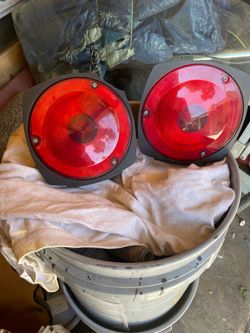 Trailer taillights New