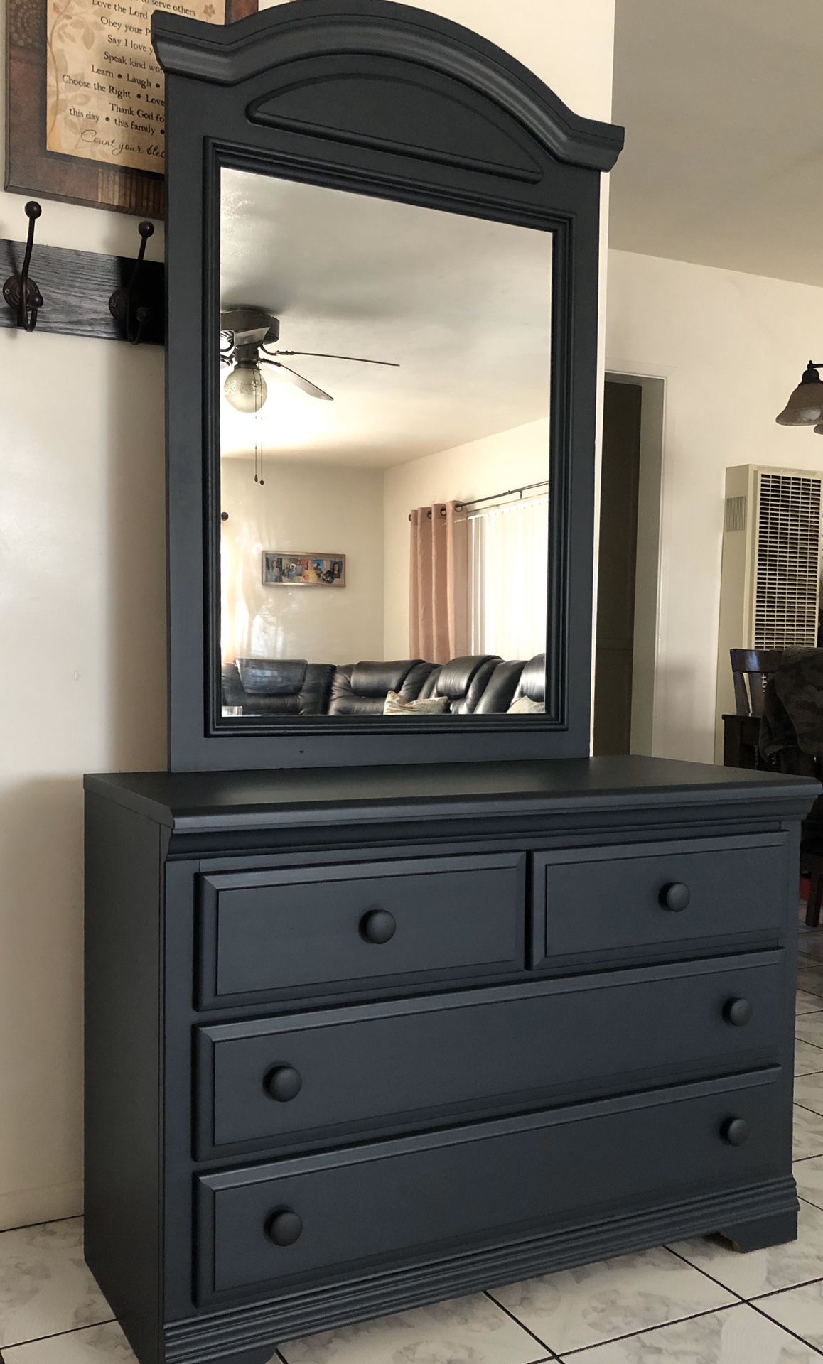 Beautiful Bassett Dresser With Mirror