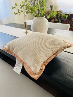 Hearth And Hand Outdoor/indoor Pillow 