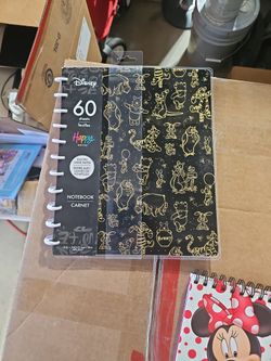Disney Winnie The Pooh Dotted Line Big Notebook 60 Pages