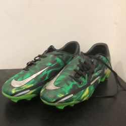 Green Phantom Soccer Cleats 
