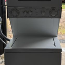 Whirlpool Stackable Washer And Dryer 