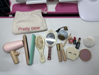 Pretty Bear 13-Pc Wooden Beauty Makeup Set – Kids Pretend Play Salon Kit (Pink)