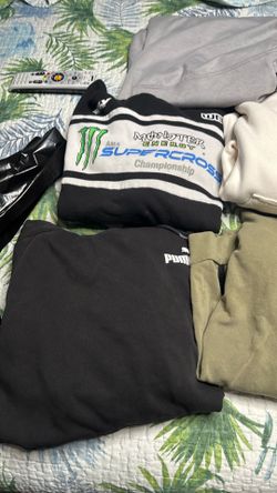 Men’s hoodie