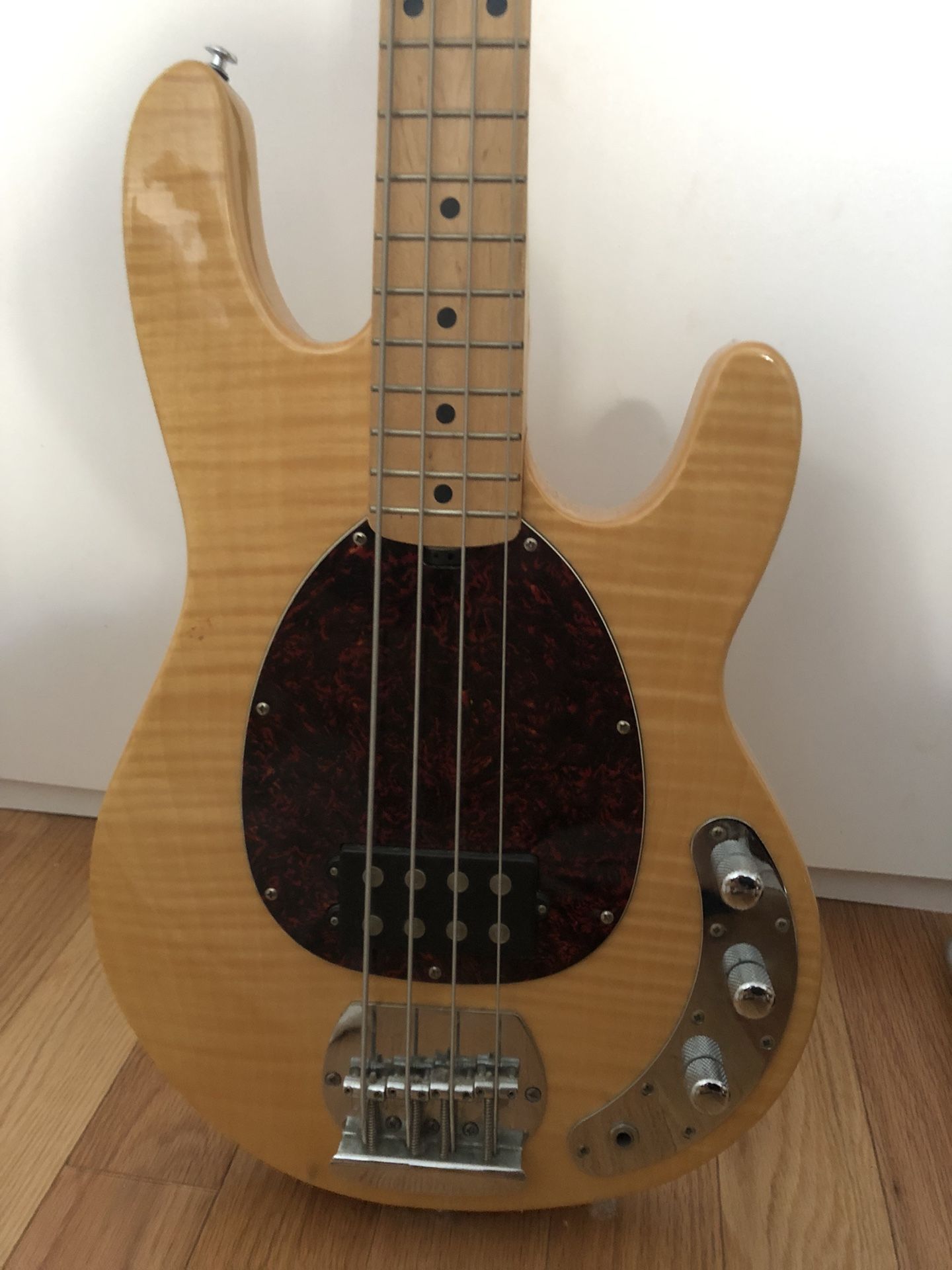 Used OLP 2007 MM2 Electric Bass Guitar