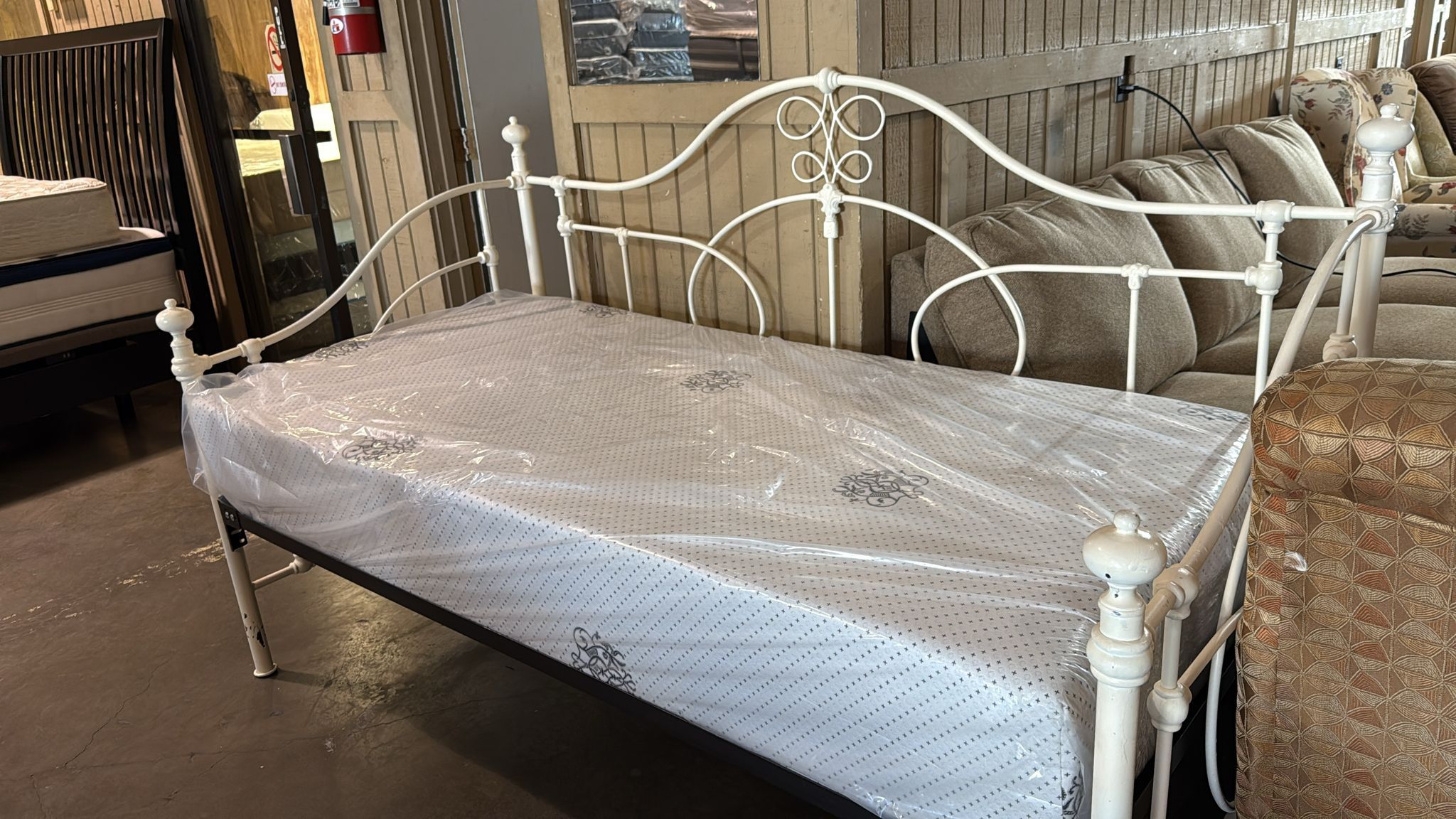 Twin Dave Bed