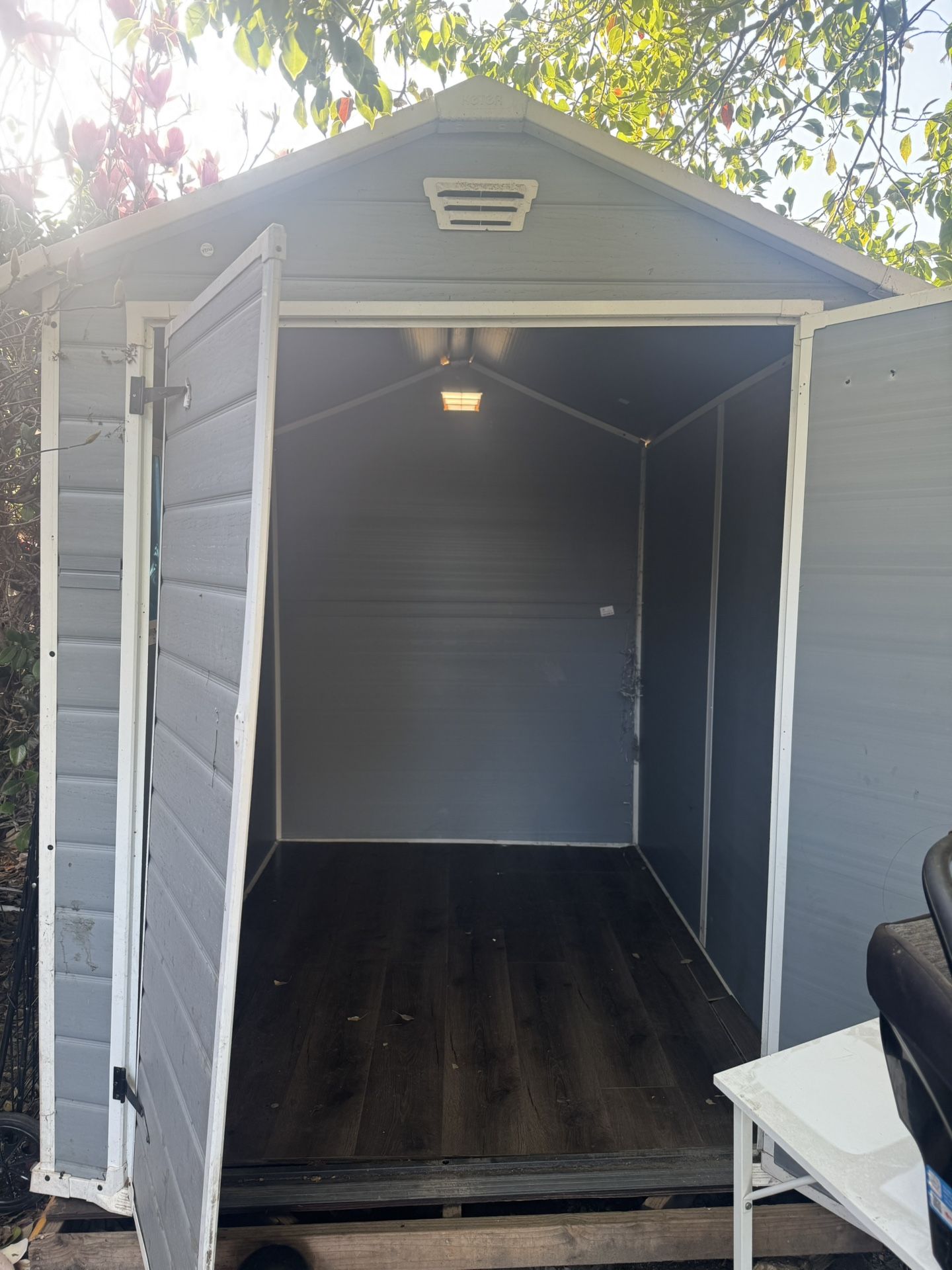Shed 