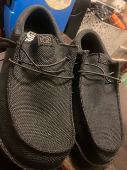 Wally funk mono xtra wide black hey dudes