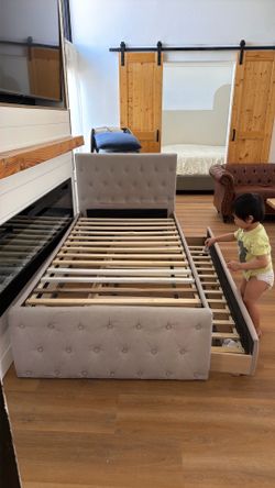 Twins double beds