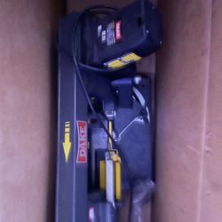  Dake SE-5X6 5 x 6 Benchtop/Portable Semi-Auto Horizontal Bandsaw