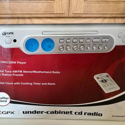 GPX Under Cabinet CD Player/Radio And Digital Clock. Excellent For A Mobile Home New In Box! Please See All The Photos Price Is FIRM! 