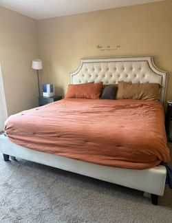 King size bed