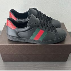 Gucci Black Sneakers with Red and Green Accents