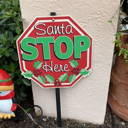 Santa Stop Here Sign 14” x 28”H | Christmas Yard Decor