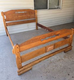 Vintage Wood Full Size Bed Frame w/Headboard and Footboard, Country, Cabin, Farmhouse, Rustic Decor