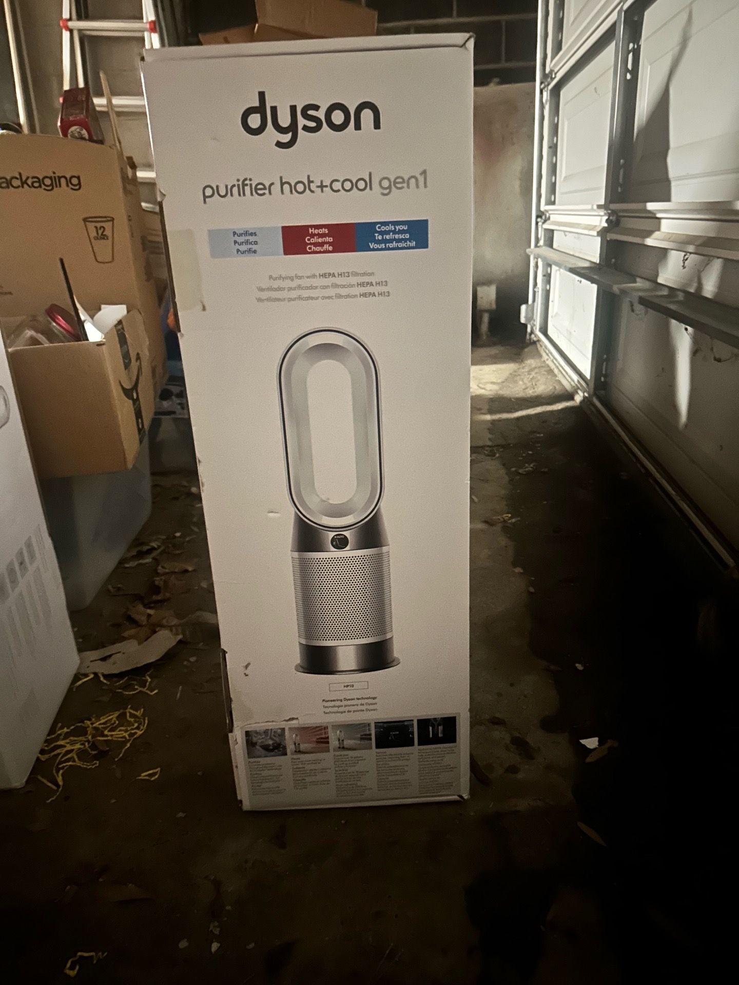 Dyson air purifier with hot and cold