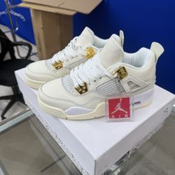 Air Jordan 4 Retro  White/gold